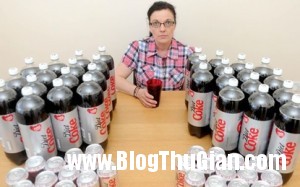 ba me uong 16 lit nuoc coca moi ngay 300x187 Cô gái nghiện uống 16lits coca mỗi ngày 