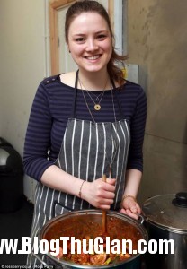 1397273014 article 2598755 1ce6823500000578 522 634x912 208x300 Kinh doanh các món ăn được làm từ... rác 