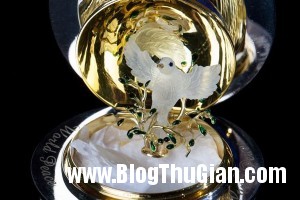 The 5 million Egg 3392128 4269 1397182787 300x200 Quả trứng trị giá 8 triệu USD