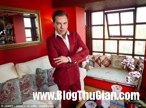 140501 2pt 800e2 300x223 Nghiện phẫu thuật thẩm mỹ người đàn ông không tiếc sinh mạng của mình