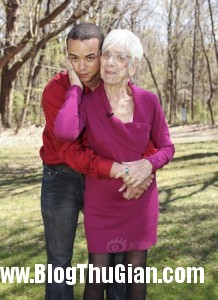 LiveLeak dot com 8d1 139944724 6532 9654 1399455406 218x300 Tình yêu đũa lệch 31 91