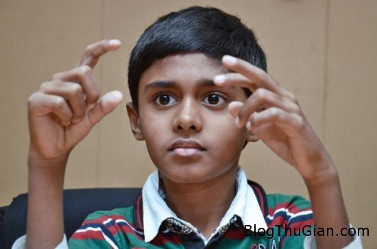 Máy tính ảo giúp trẻ 11 tuổi có thể nhân một dãy số có 10 chữ số mental abacus2 550x363 ec4211 Máy tính ảo giúp trẻ 11 tuổi có thể nhân một dãy số có 10 chữ số