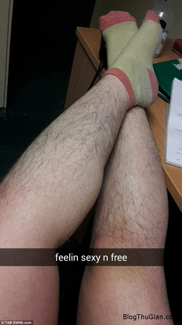 Cô sinh viên 19 tuổi tự hào vì cơ thể đầy lông tu tin khoe long co the 2201505290025103068 Cô sinh viên 19 tuổi tự hào vì cơ thể đầy lông