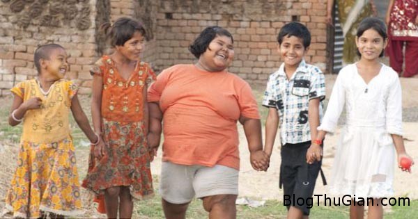 Bé gái Ấn Độ 9 tuổi nặng 92 kg girl2 5277 1407228604 Bé gái Ấn Độ 9 tuổi nặng 92 kg